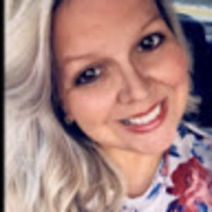 Meet your Posher, Krystal